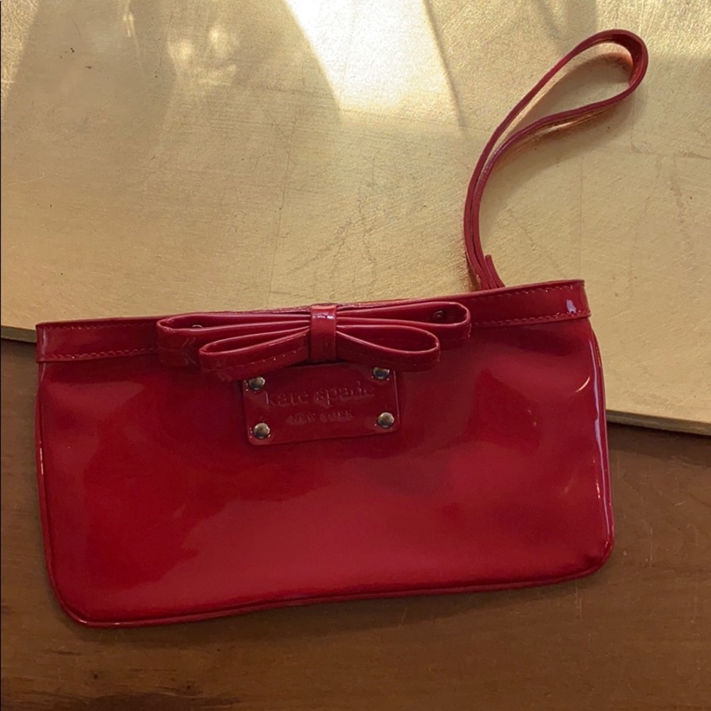 KATE SPADE wristlet